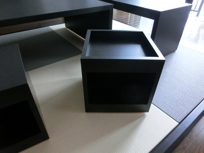 拡張テーブル+リモコン台家具制作例4
